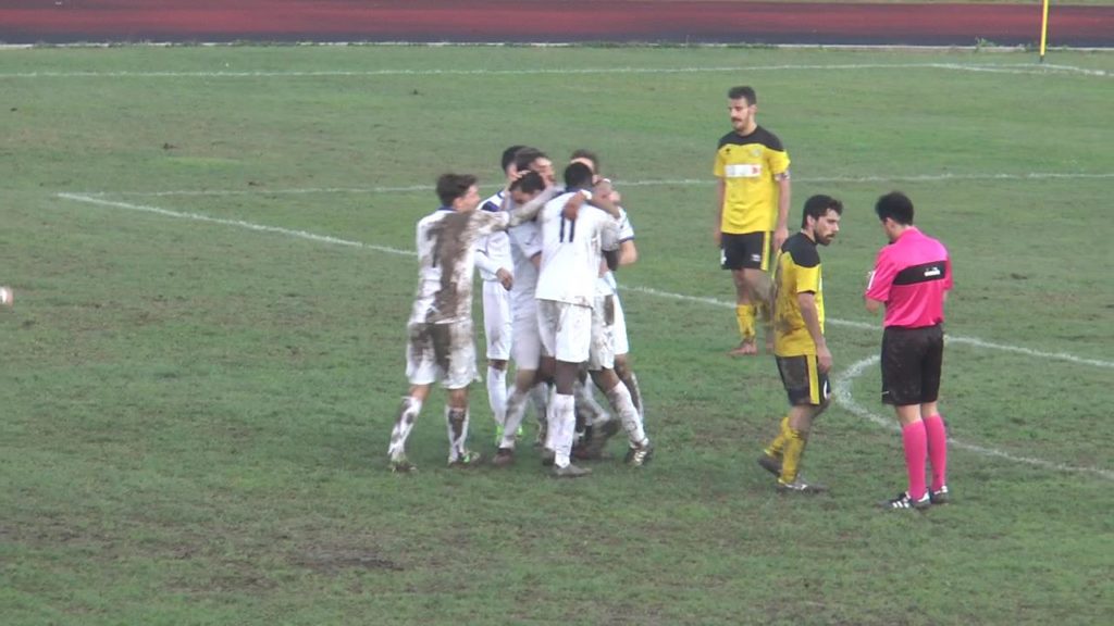 COSTANTINI ED EL KHAYAR SPINGONO ALLA VITTORIA LA JULIA.